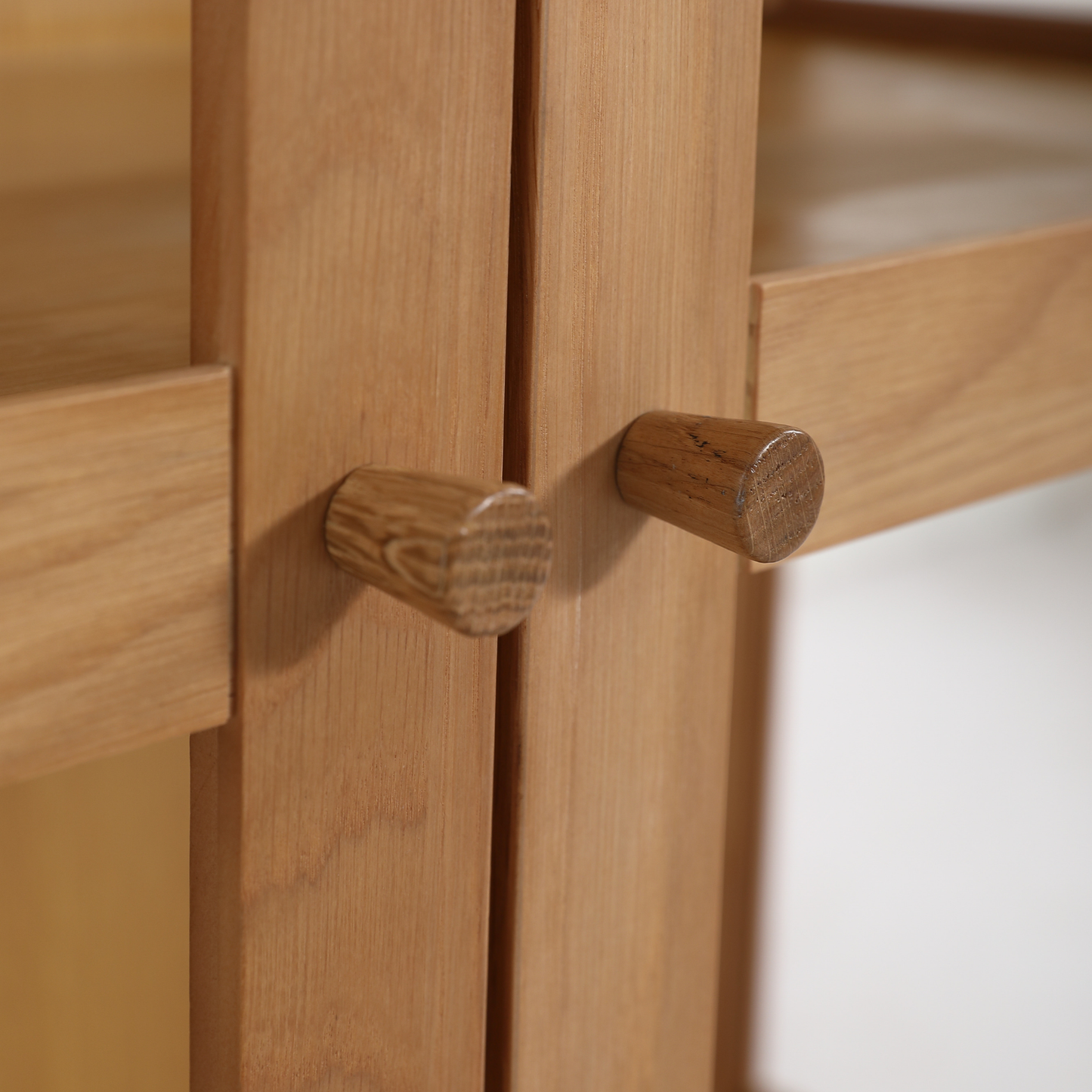 Havana eiken vitrinekast met 2 deuren - 110x40x100 cm