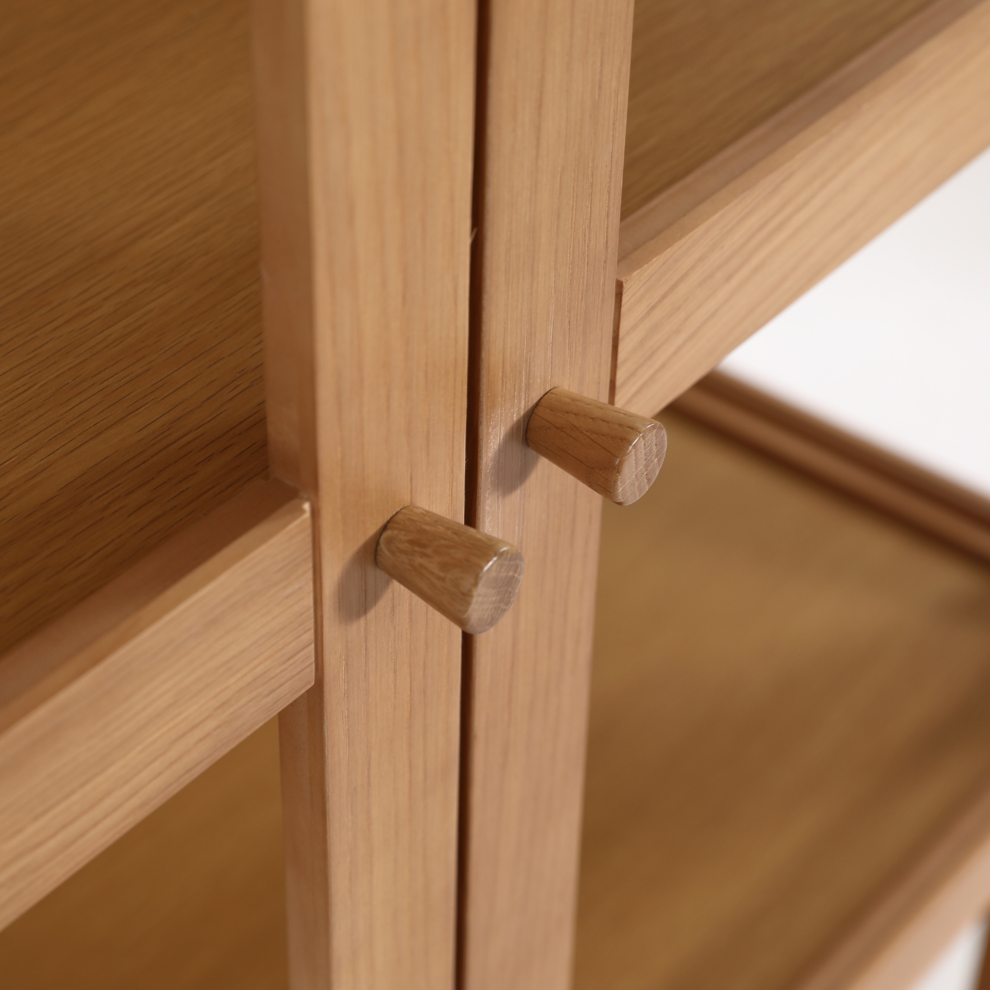 Havana eiken vitrinekast met 2 deuren - 180x40x100 cm