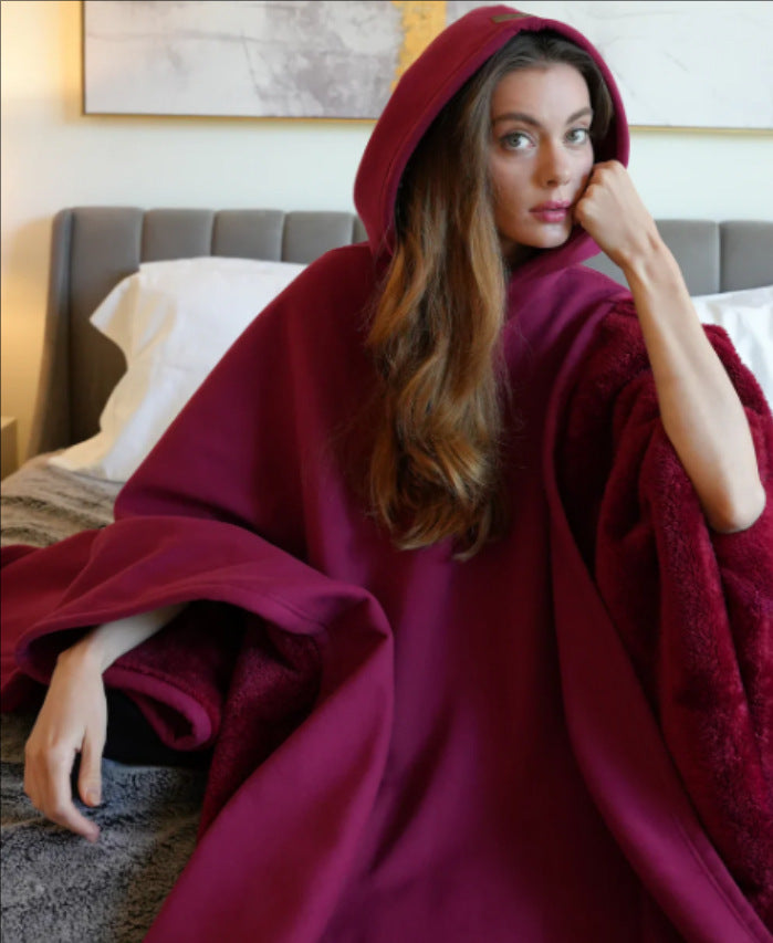Oversized Winterponcho met Capuchon – Warm & Comfortabel Ontwerp